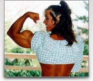 Женский бодибилдинг и стероиды : По мере проникновения в женский бодибилдинг стероидов, общественный интерес к нему падал.